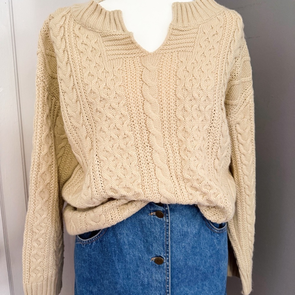 Tan Cableknit Oversized Sweater Medium